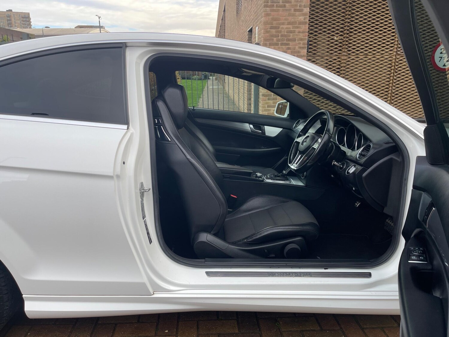 Used Mercedes-Benz C Class for sale - 77469182: Photo 27