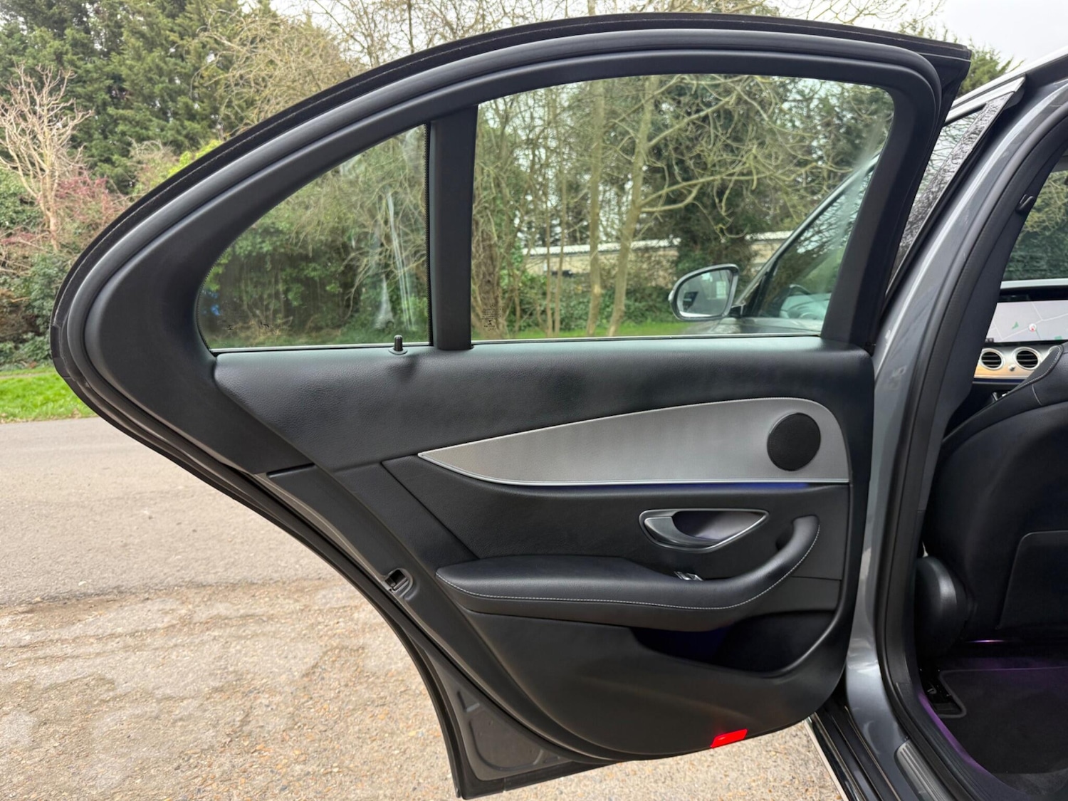 Used Mercedes-Benz E Class 2018 for sale - 77799413: Photo 31