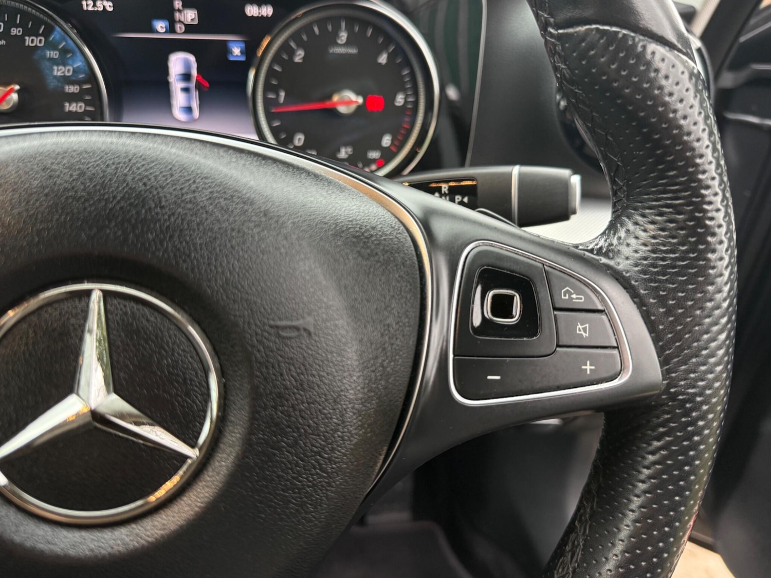 Used Mercedes-Benz E Class 2018 for sale - 77799413: Photo 41