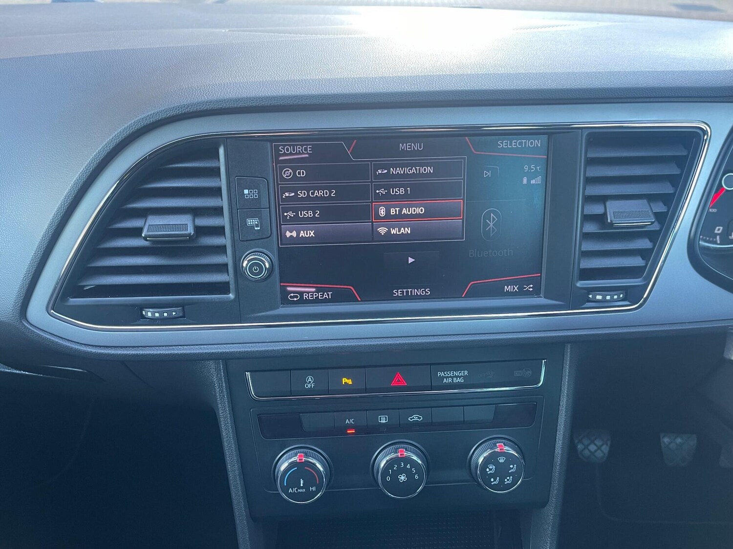 Used SEAT Leon 2019 for sale - 77469021: Photo 18