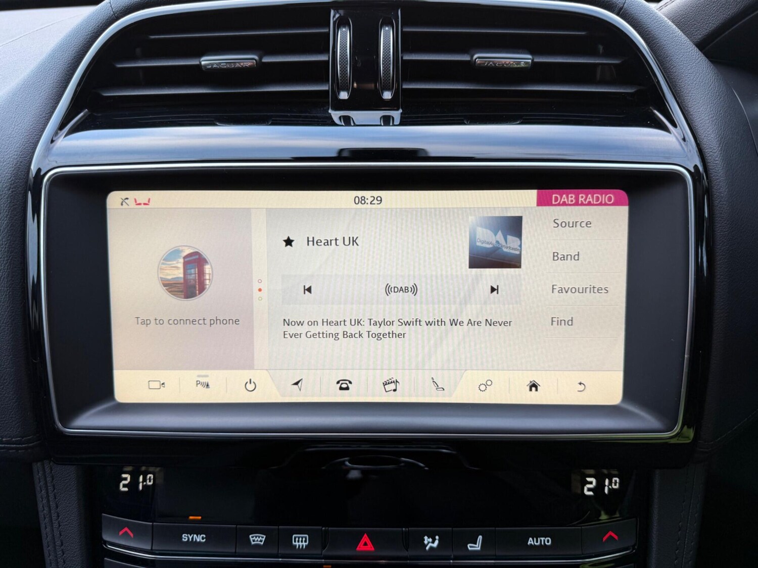 Used Jaguar F-Pace 2018 for sale - 77469026: Photo 25