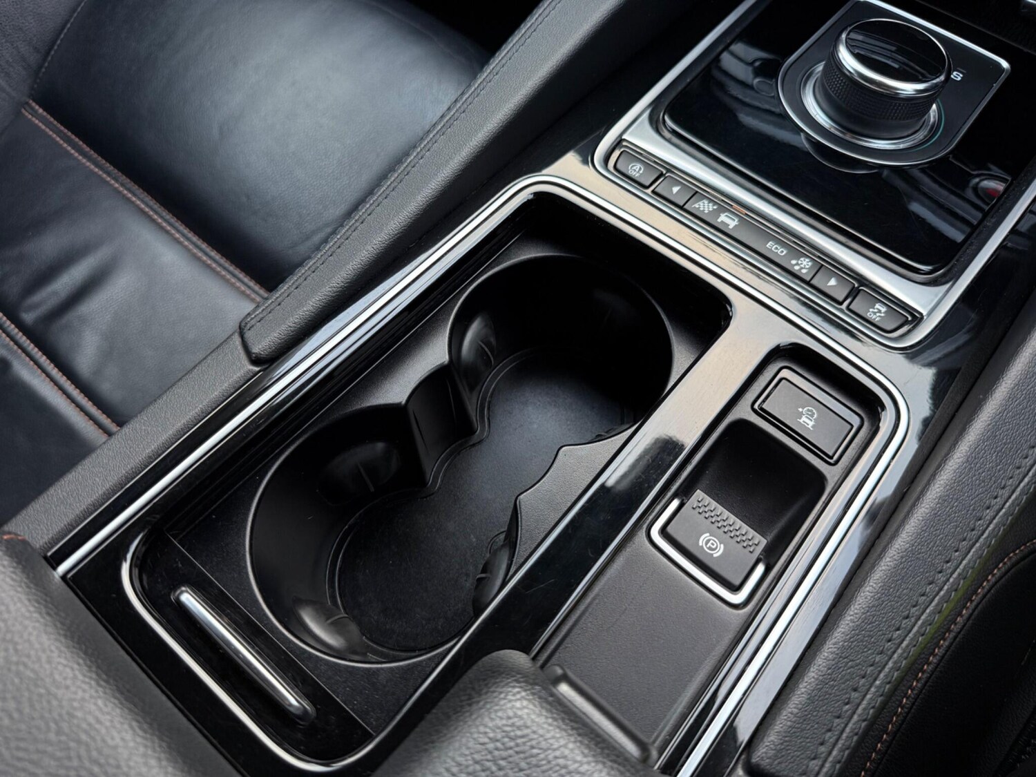 Used Jaguar F-Pace 2018 for sale - 77469026: Photo 35