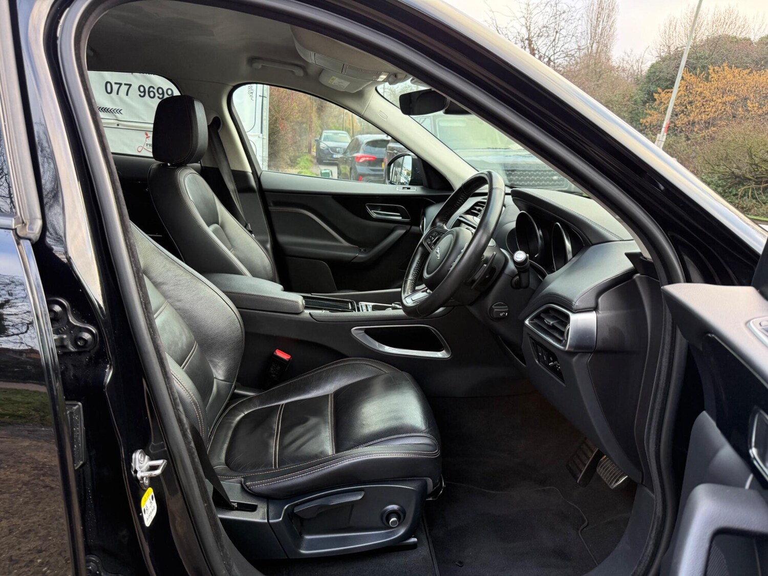 Used Jaguar F-Pace 2018 for sale - 77469026: Photo 40