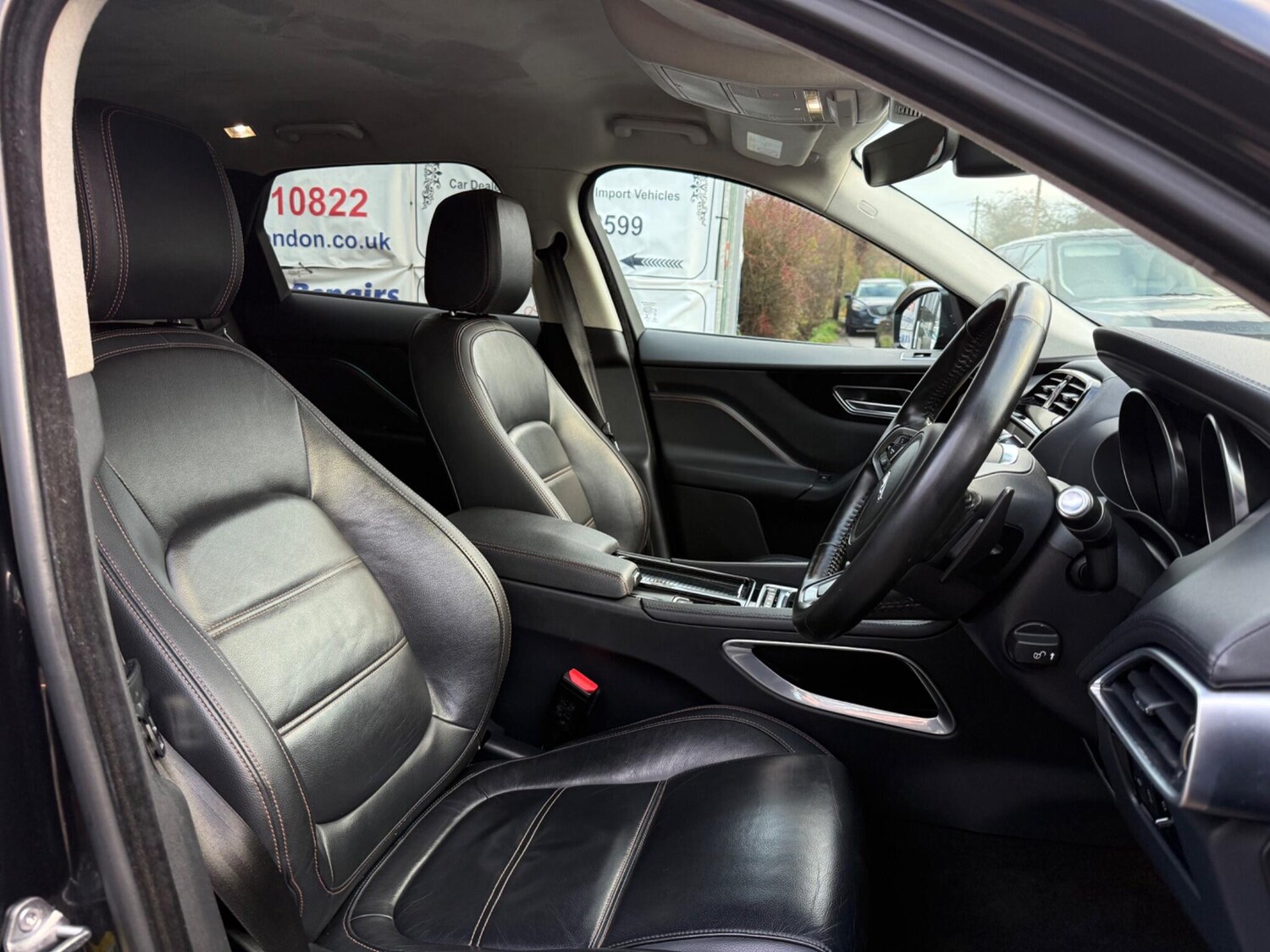 Used Jaguar F-Pace 2018 for sale - 77469026: Photo 42