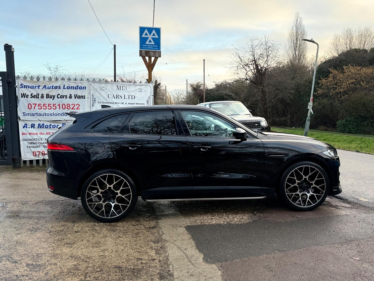 Used Jaguar F-Pace 2018 for sale - 77469026: Photo 8