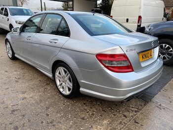 Used Mercedes-Benz C Class 2010 for sale - 77267706: Photo