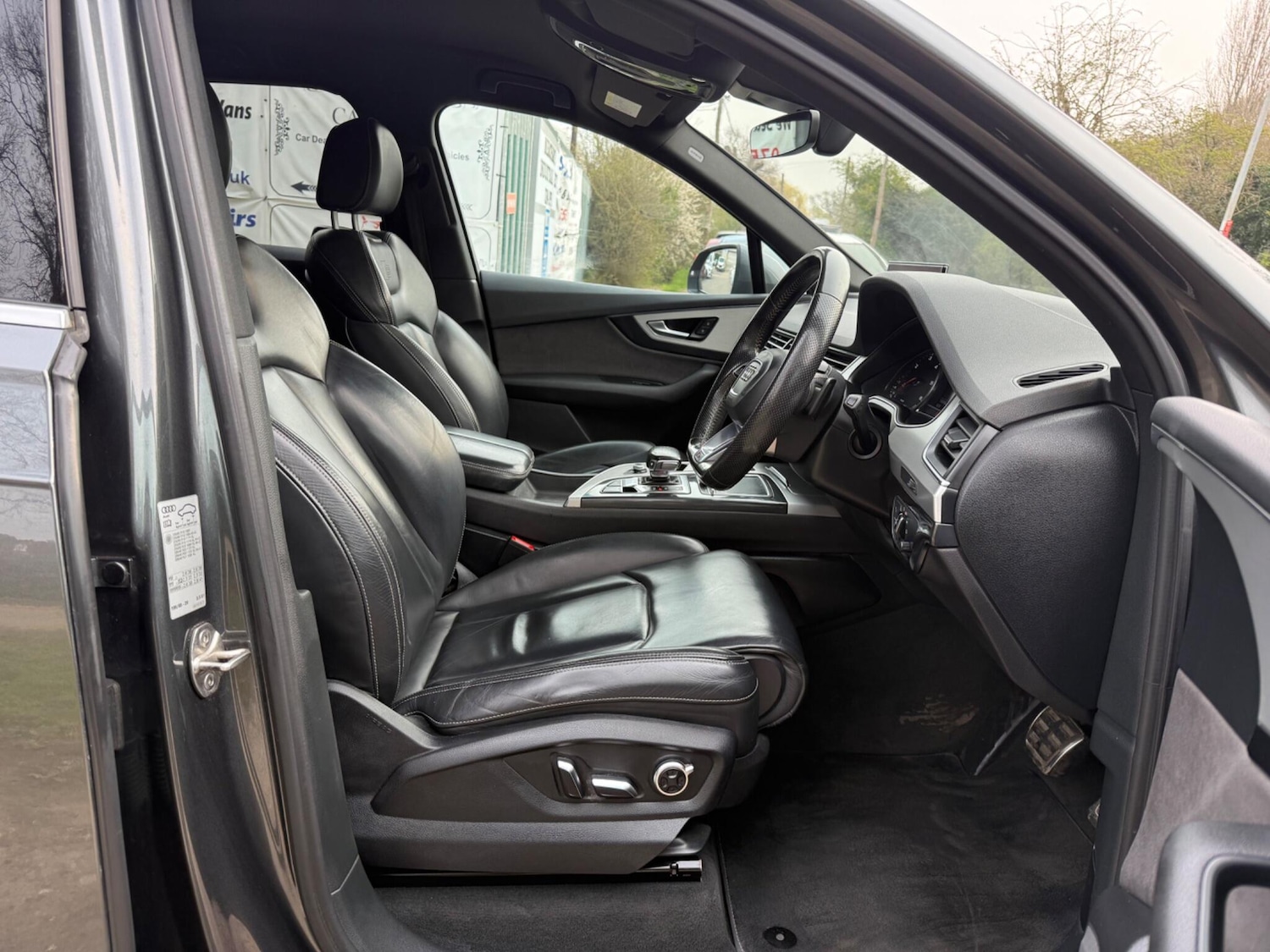 Used Audi Q7 2016 for sale - 77993253: Photo 17