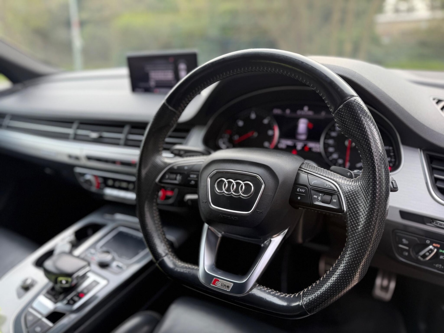 Used Audi Q7 2016 for sale - 77993253: Photo 2