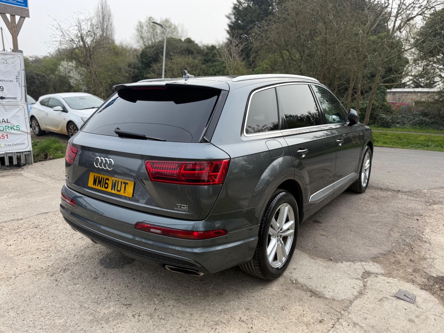 Used Audi Q7 2016 for sale - 77993253: Photo 87