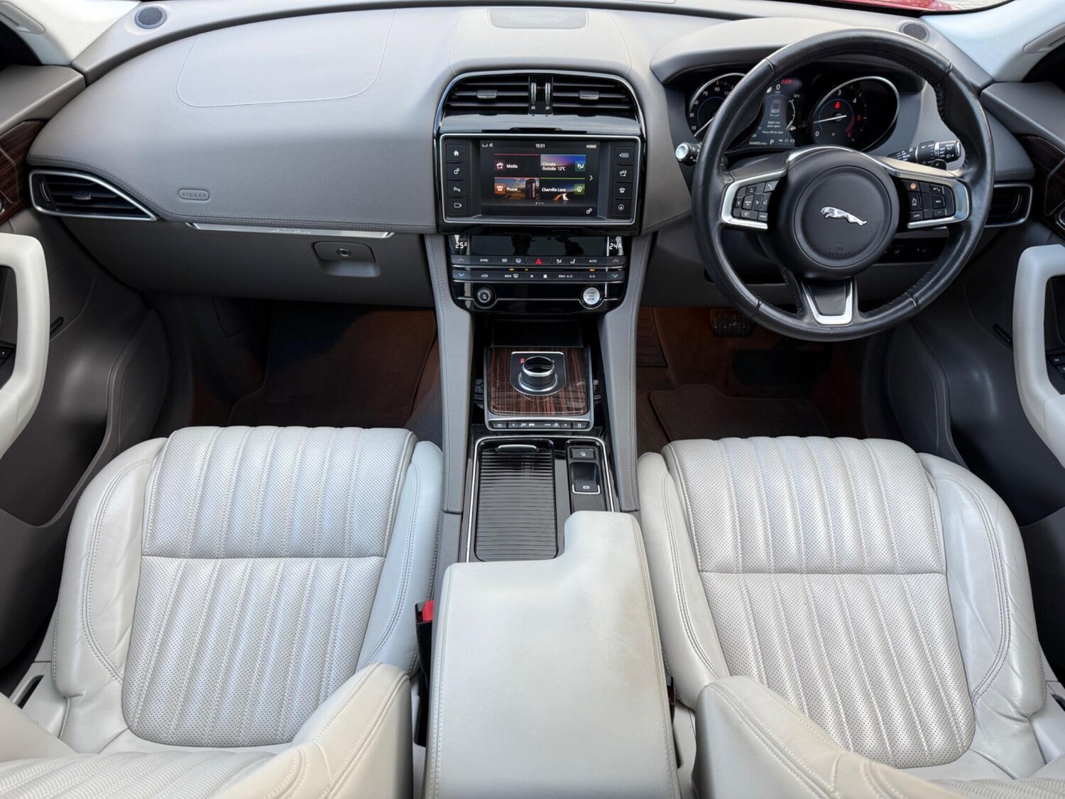 Used Jaguar F-Pace 2018 for sale - 77523927: Photo 43