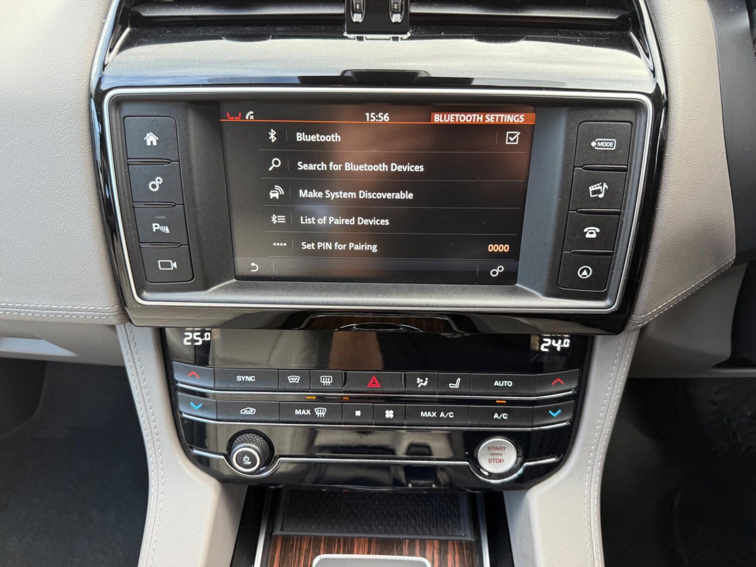 Used Jaguar F-Pace 2018 for sale - 77523927: Photo 74