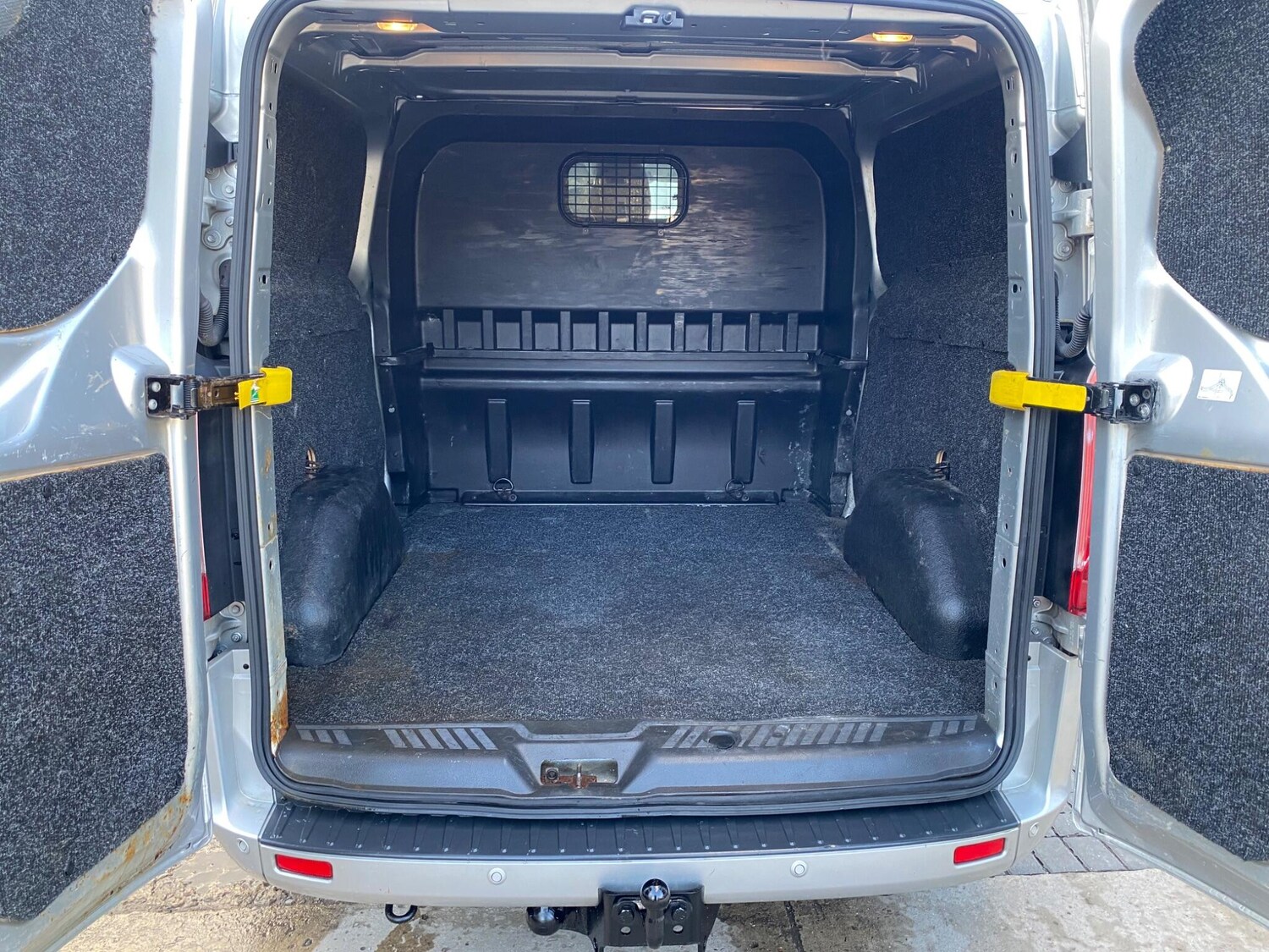 Used Ford Transit Custom 2016 for sale - 77737927: Photo 43