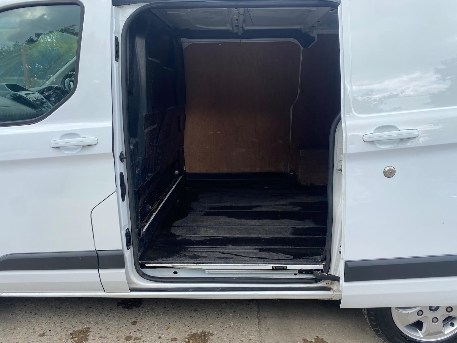 Vehicle 44