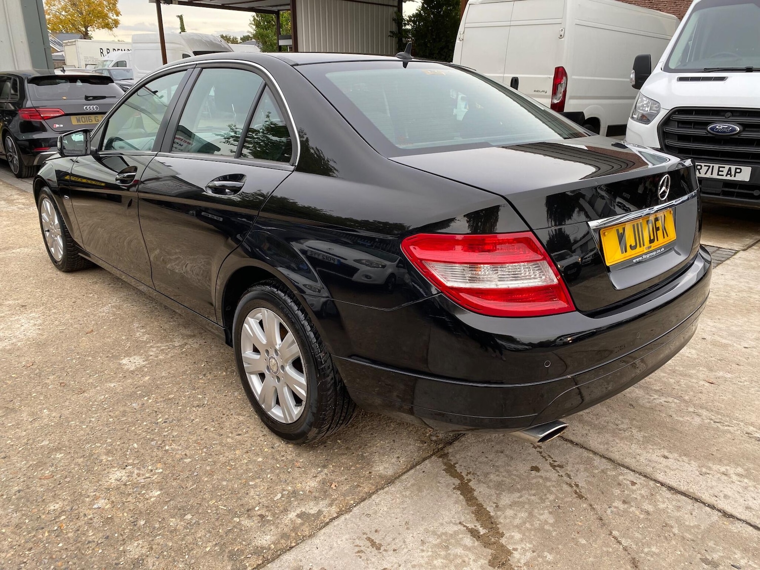 Used Mercedes-Benz C Class 2011 for sale - 76440347: Photo 12