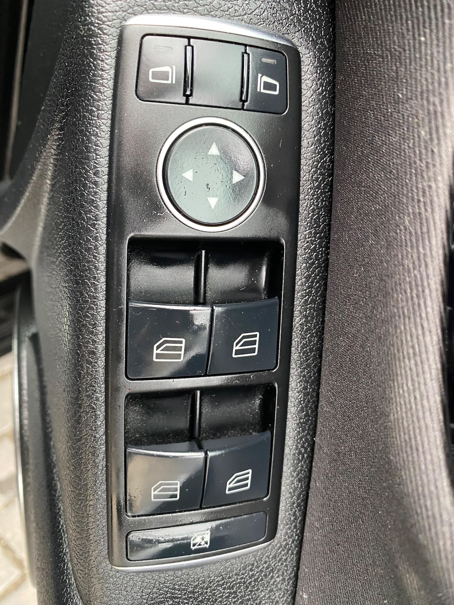 Used Mercedes-Benz C Class 2011 for sale - 76440347: Photo 23