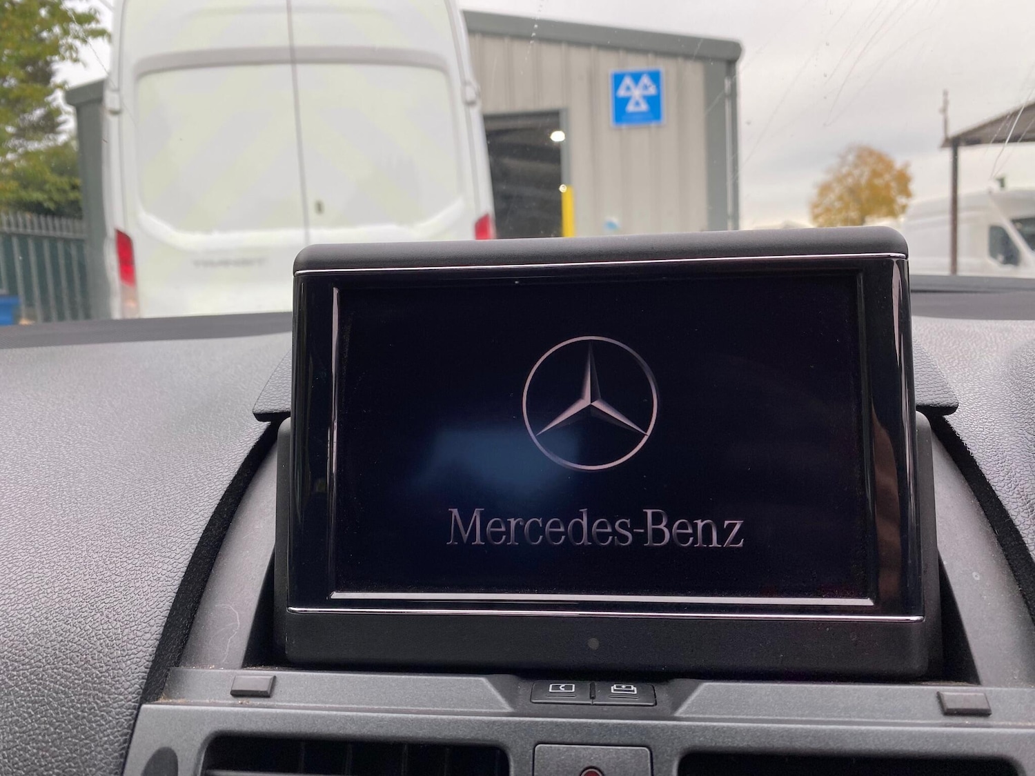 Used Mercedes-Benz C Class 2011 for sale - 76440347: Photo 30