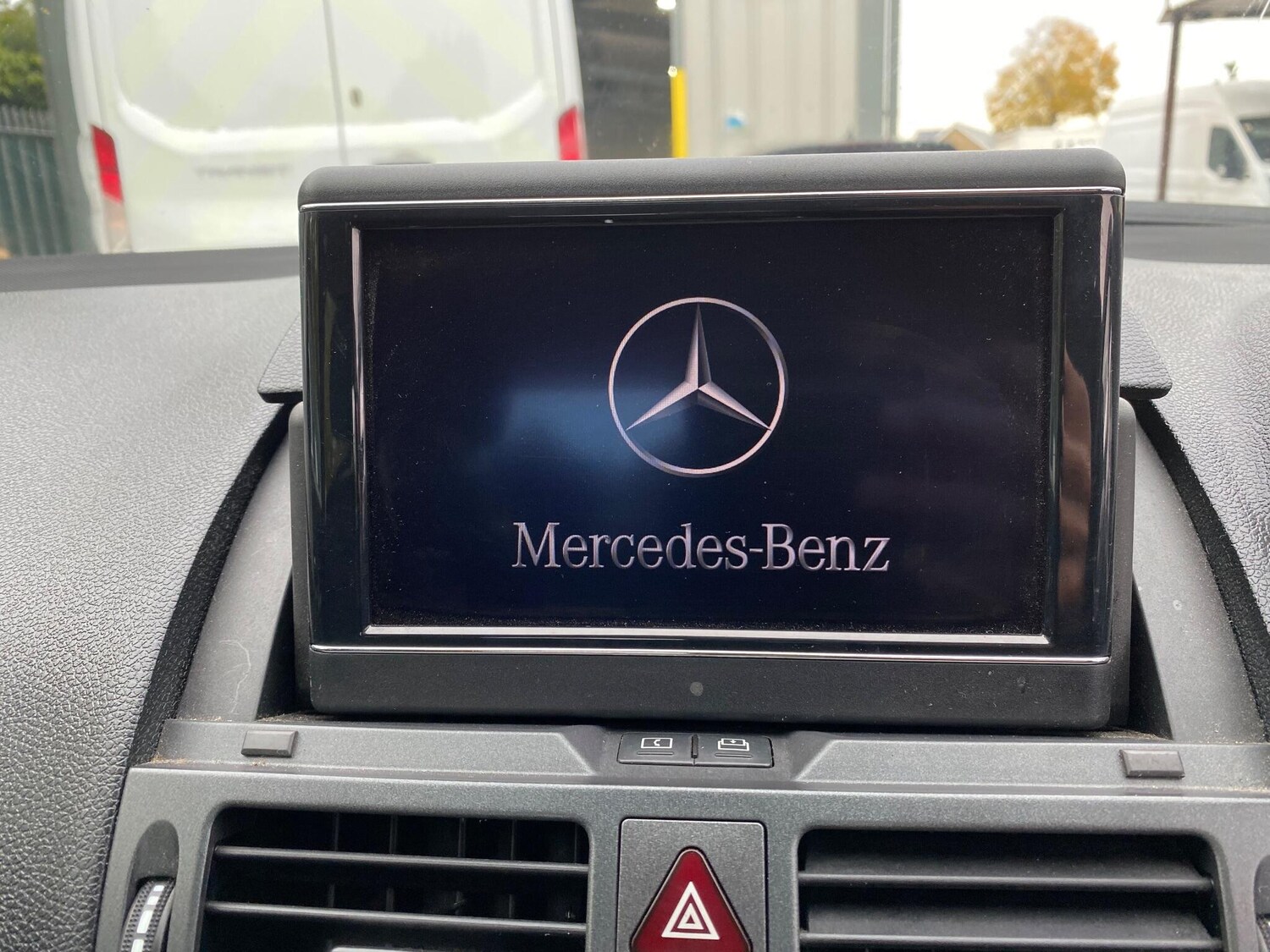 Used Mercedes-Benz C Class 2011 for sale - 76440347: Photo 31