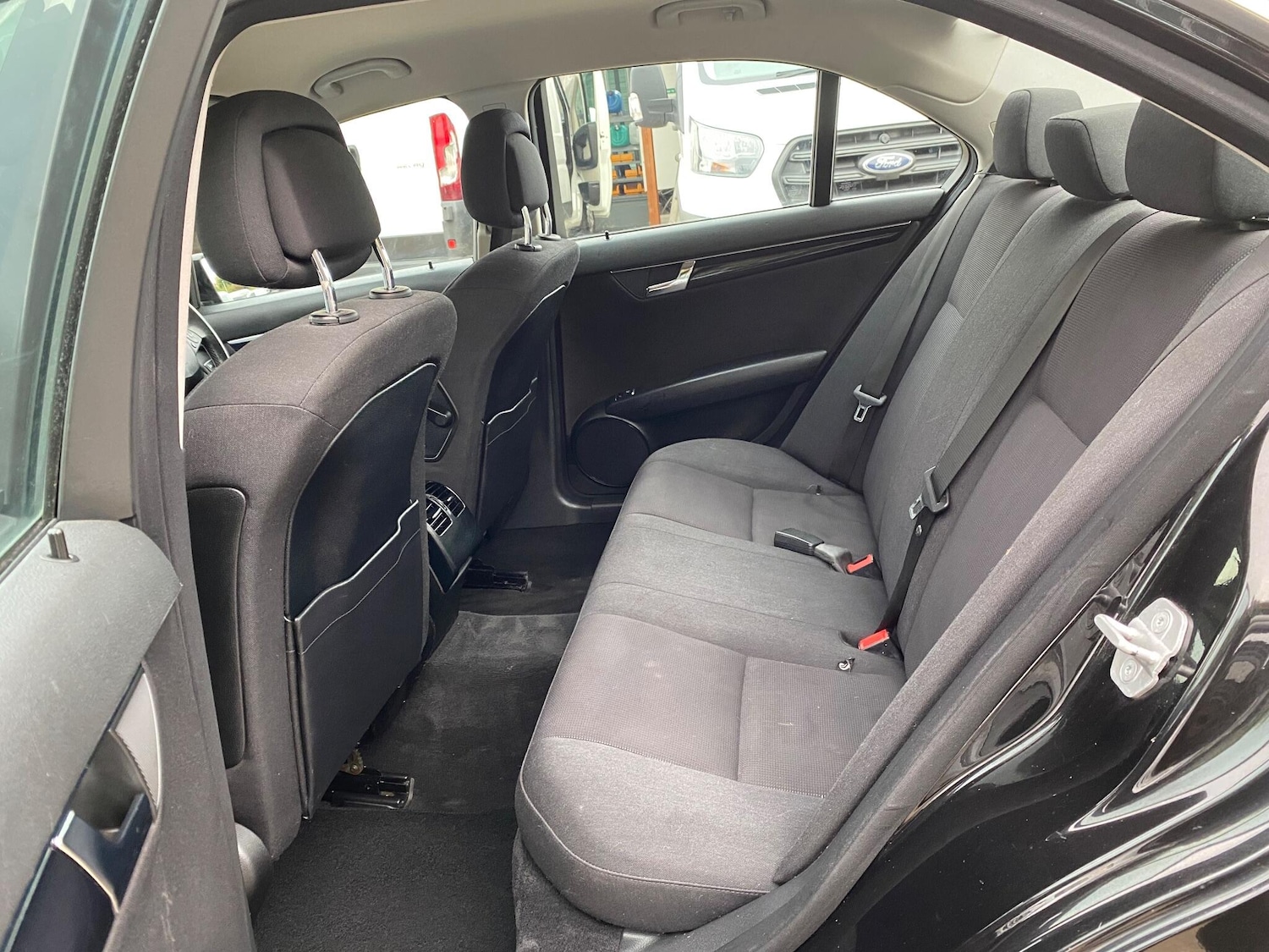 Used Mercedes-Benz C Class 2011 for sale - 76440347: Photo 43