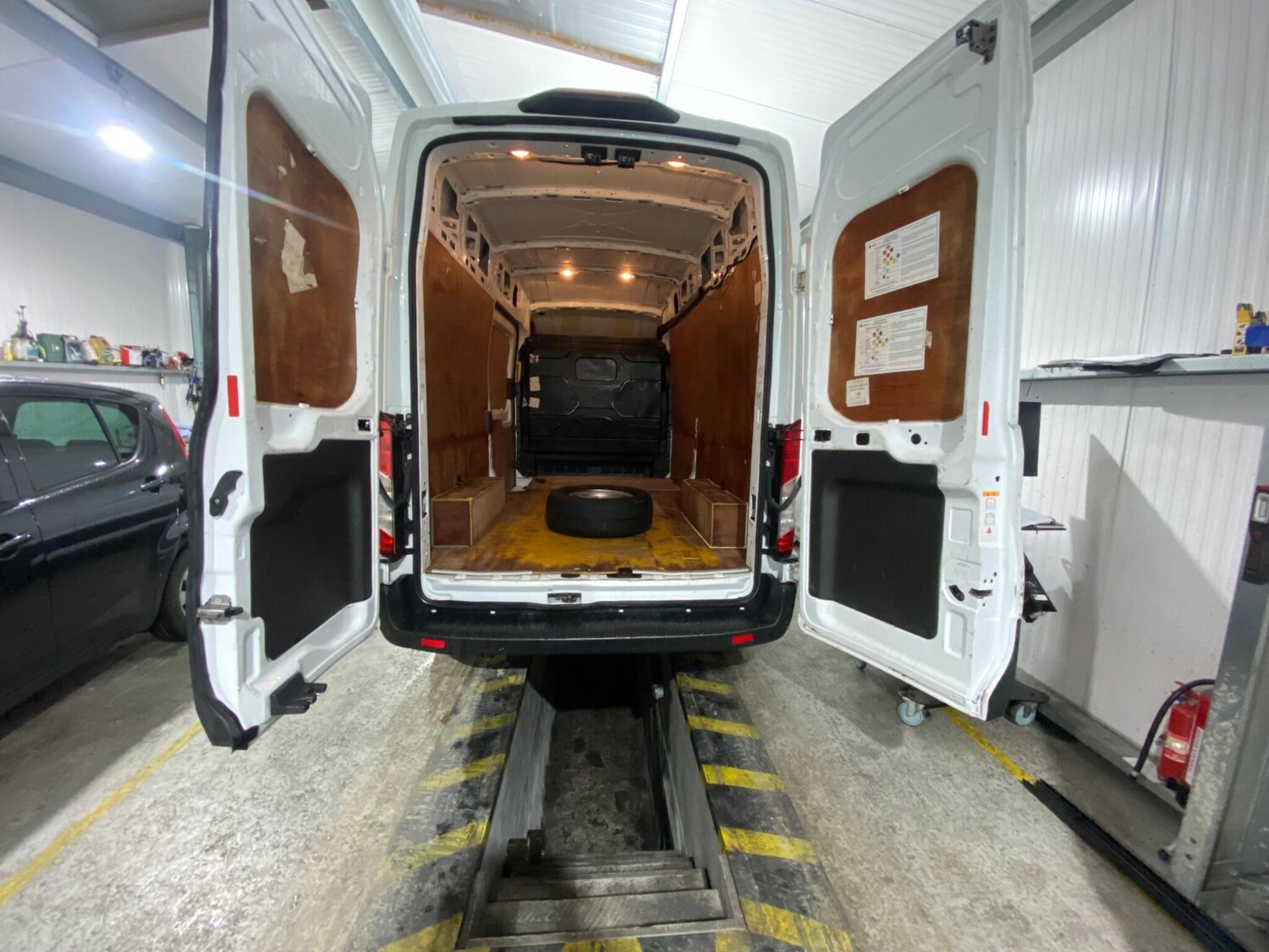 Used Ford Transit 2020 for sale - 76585087: Photo 30