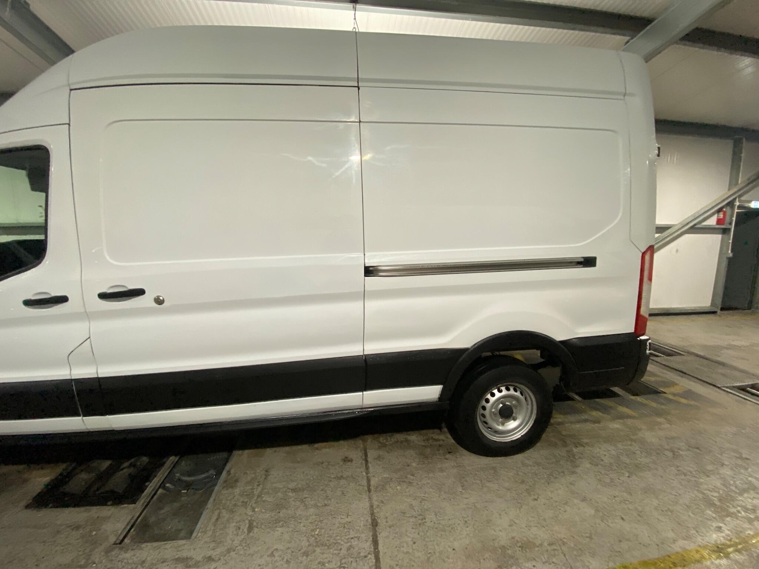 Used Ford Transit 2020 for sale - 76585087: Photo 7