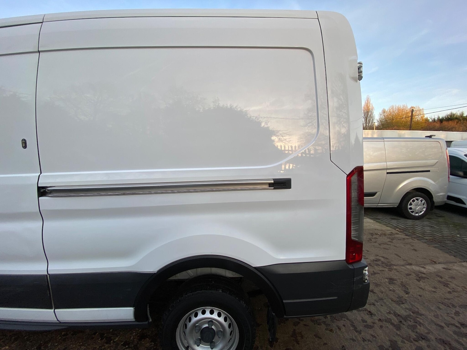 Used Ford Transit 2017 for sale - 76936705: Photo 11