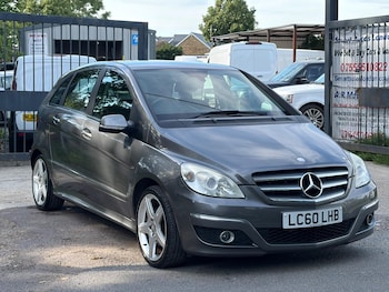 Used Mercedes-Benz B Class 2010 for sale - 78947011: Photo