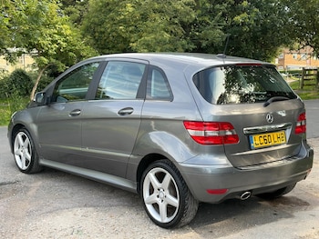 Used Mercedes-Benz B Class 2010 for sale - 78947011: Photo