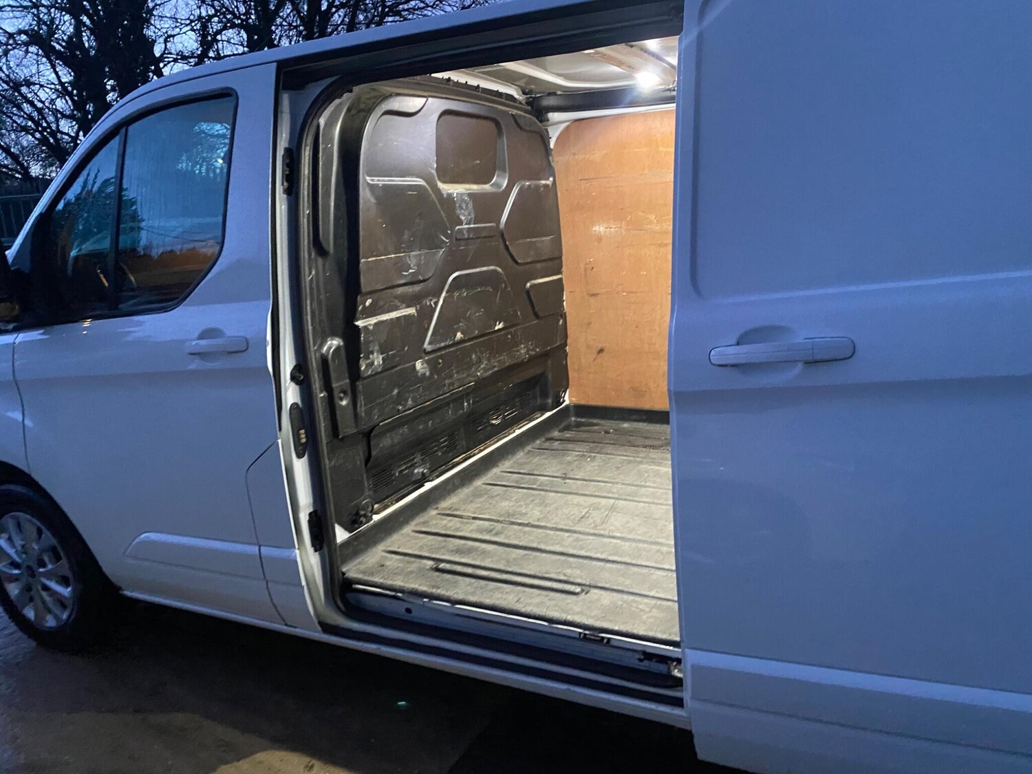 Used Ford Transit Custom 2021 for sale - 77468445: Photo 28