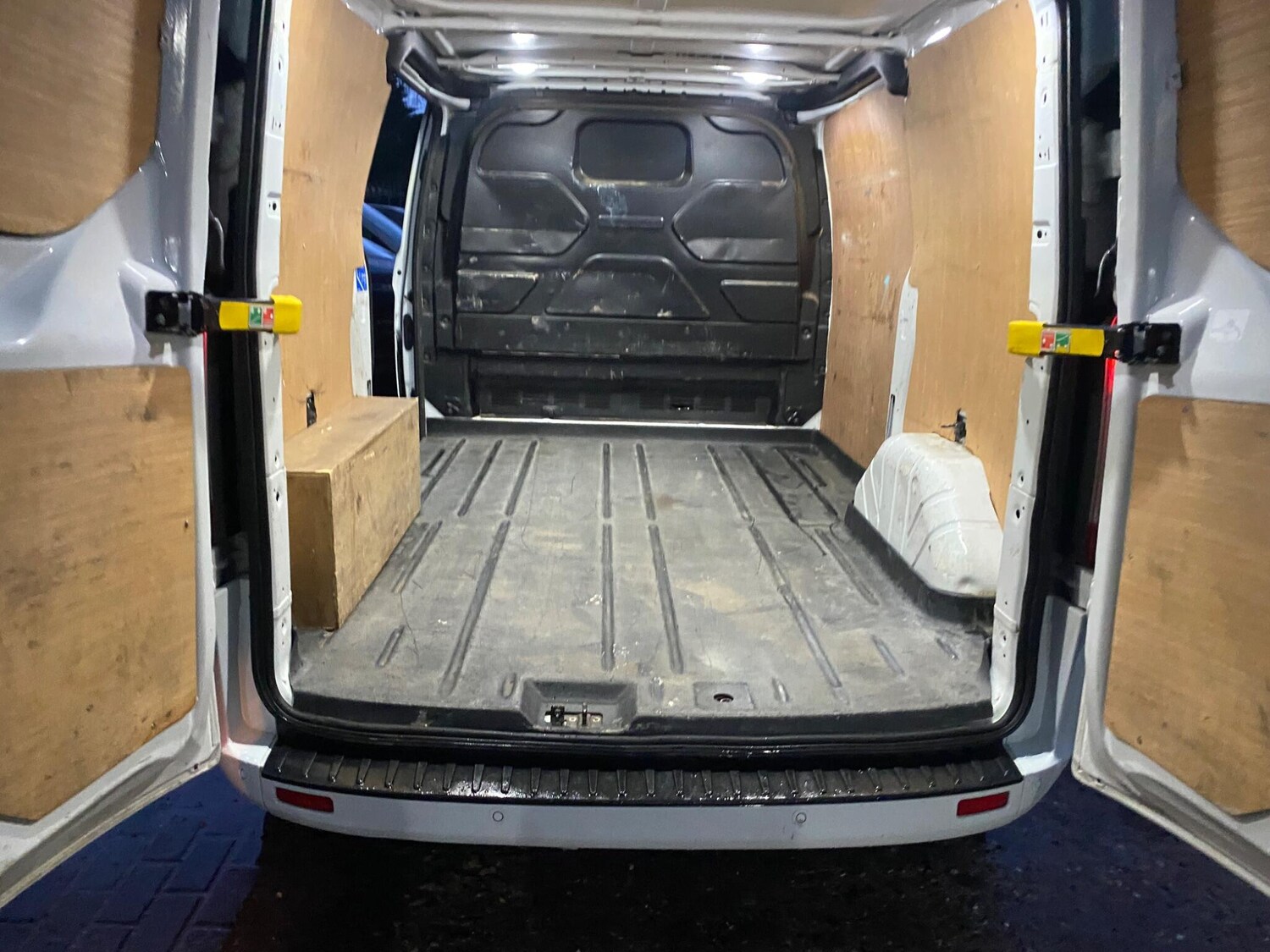 Used Ford Transit Custom 2021 for sale - 77468445: Photo 30