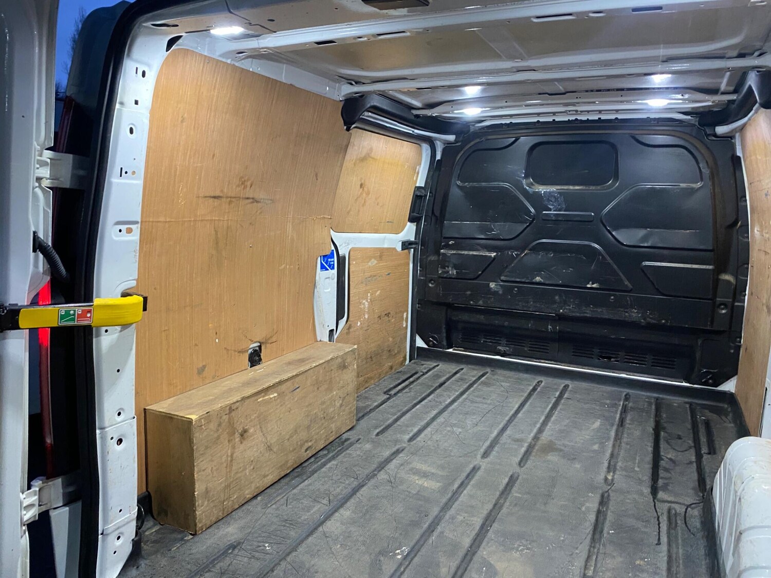 Used Ford Transit Custom 2021 for sale - 77468445: Photo 31