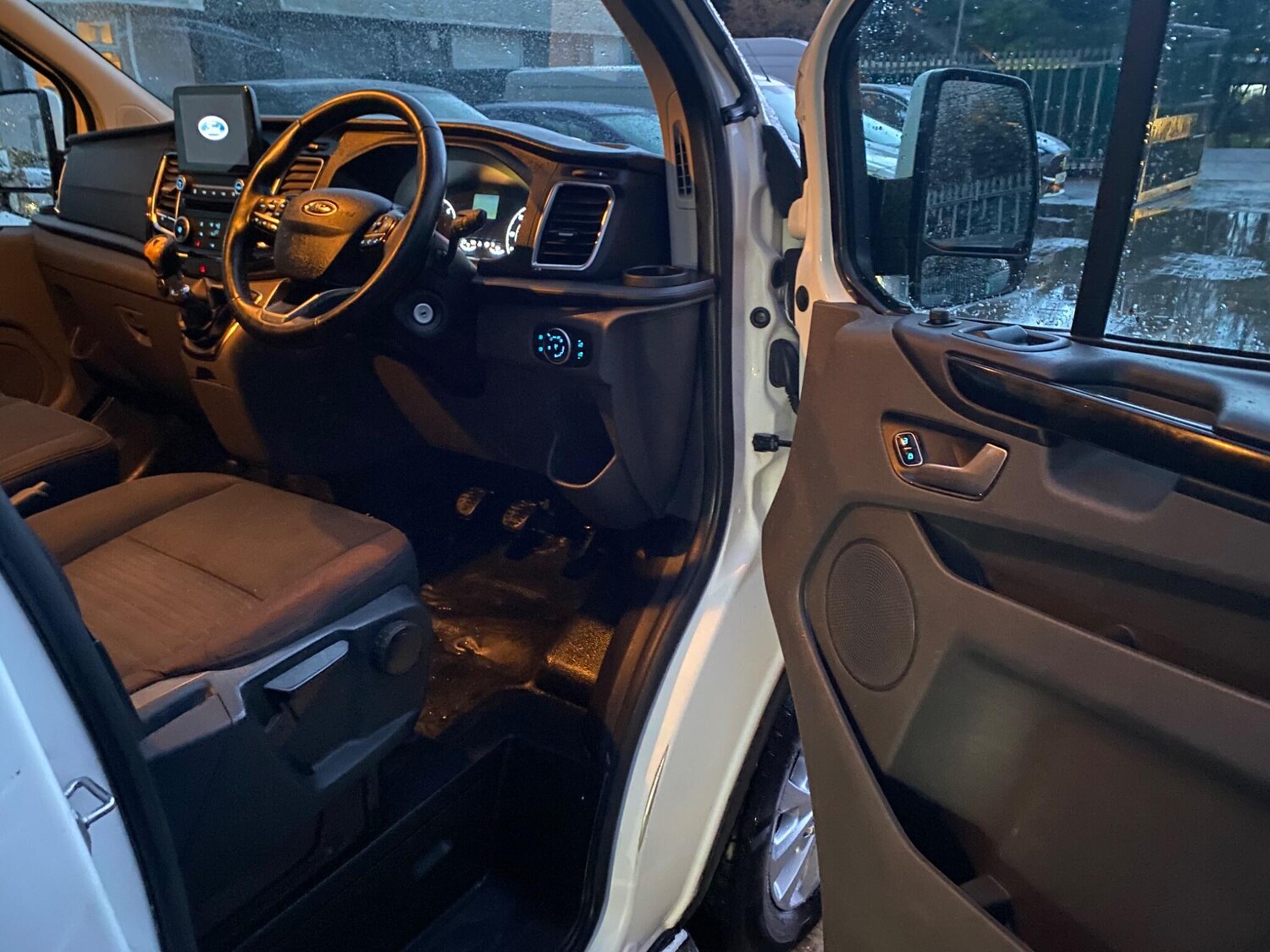 Used Ford Transit Custom 2021 for sale - 77468445: Photo 35