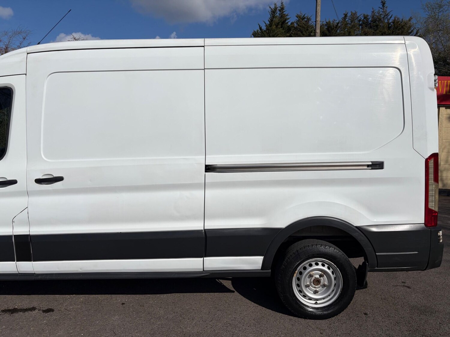 Used Ford Transit 2017 for sale - 77892361: Photo 11