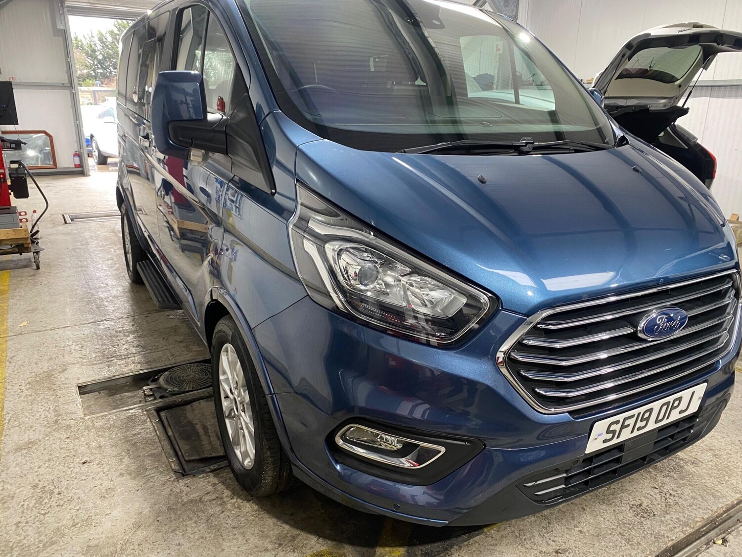 Used Ford Tourneo Custom 2019 for sale - 76823997: Photo 48