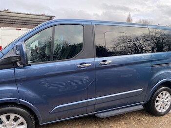 Used Ford Tourneo Custom 2019 for sale - 76823997: Photo
