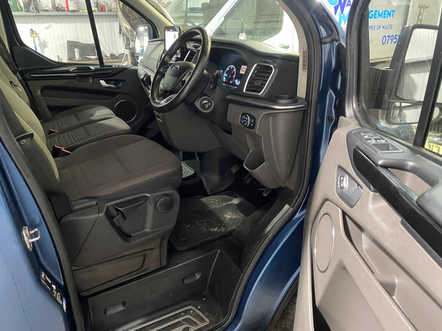 Used Ford Tourneo Custom 2019 for sale - 76823997: Photo 61