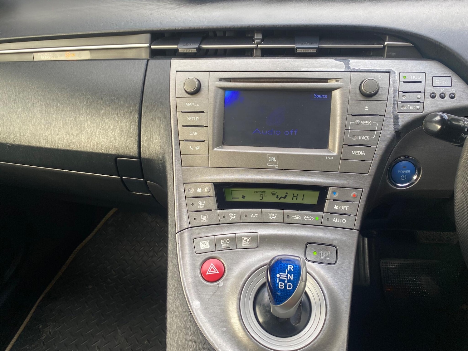 Used Toyota Prius 2012 for sale - 77396480: Photo 40