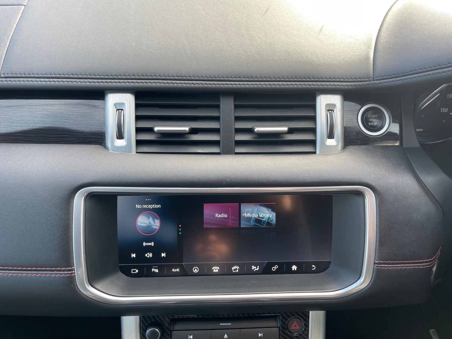 Used Land Rover Range Rover Evoque 2016 for sale - 77469356: Photo 25