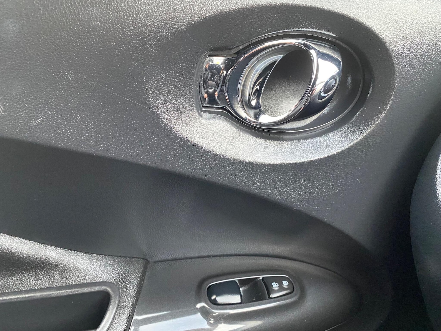 Used Nissan Juke 2015 for sale - 76753204: Photo 27