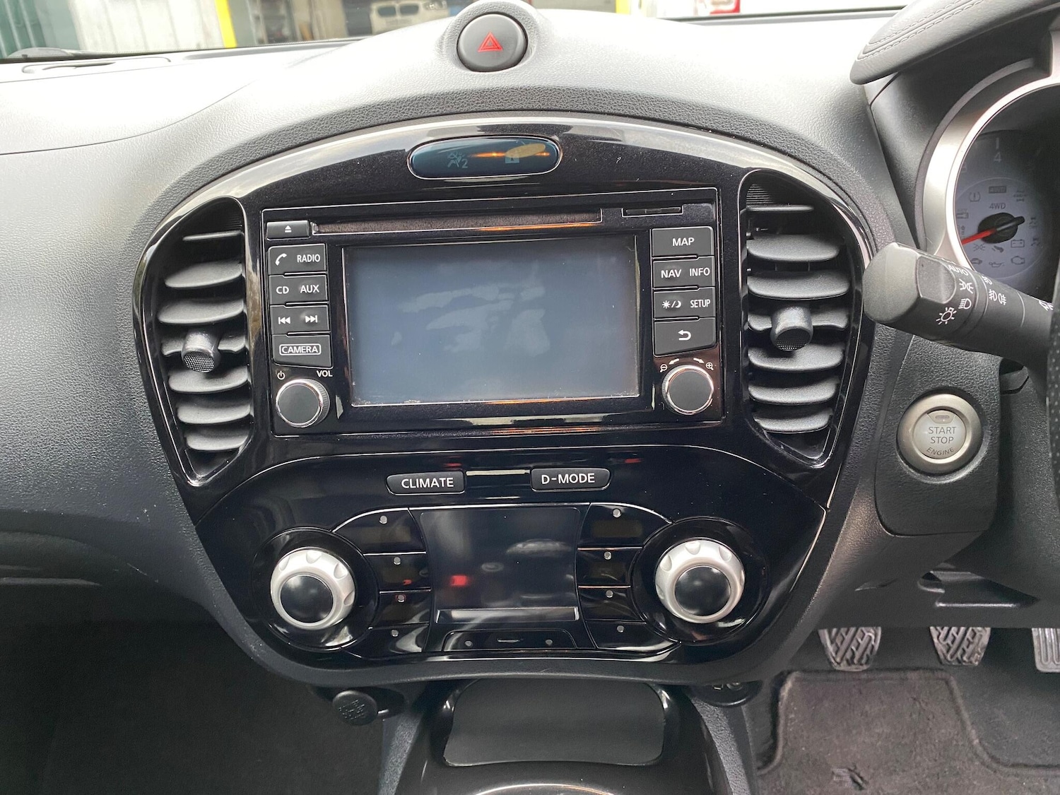 Used Nissan Juke 2015 for sale - 76753204: Photo 32