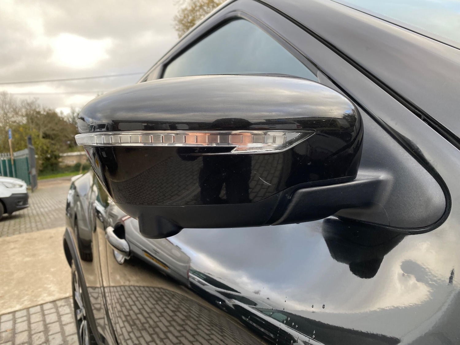 Used Nissan Juke 2015 for sale - 76753204: Photo 37