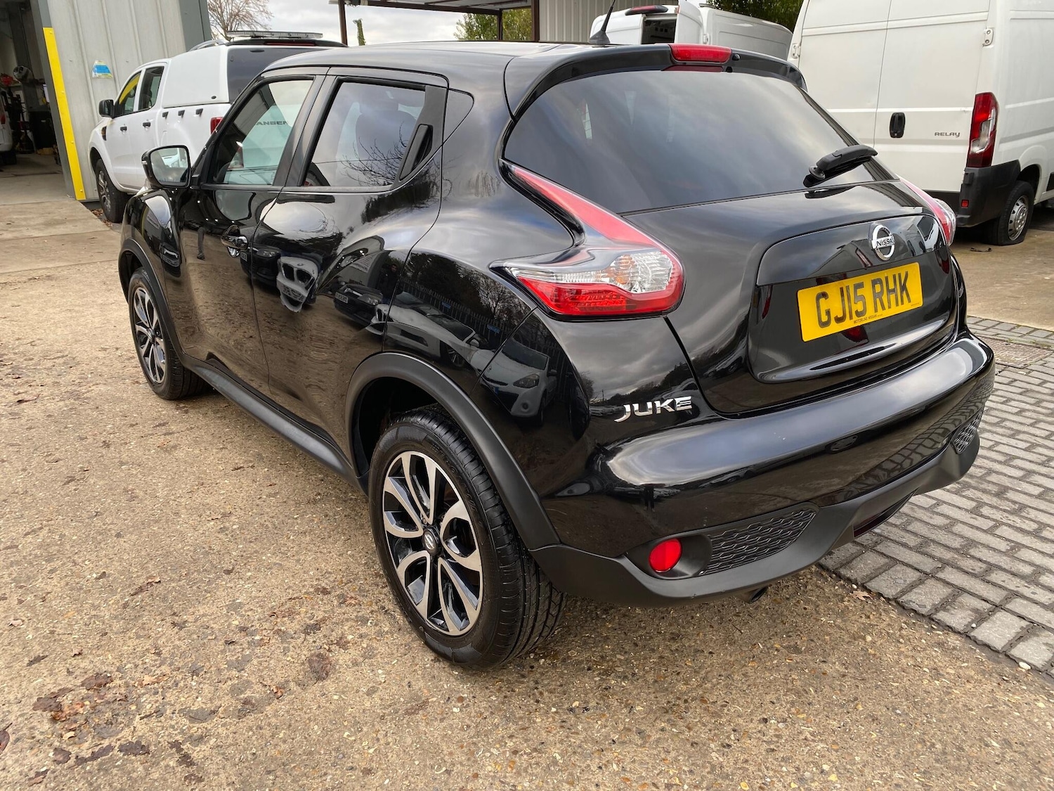 Used Nissan Juke 2015 for sale - 76753204: Photo 4