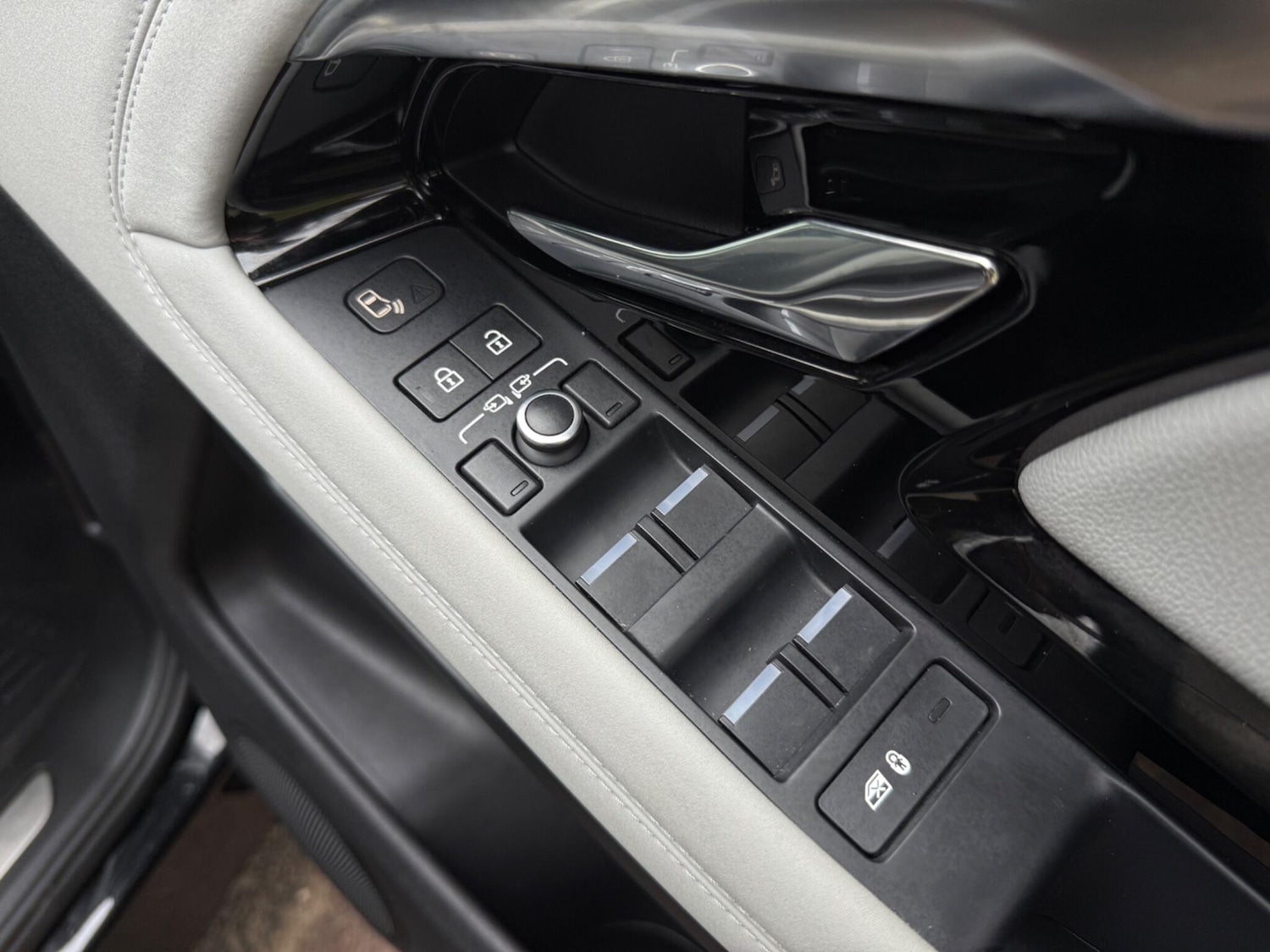 Used Land Rover Range Rover Evoque 2021 for sale - 78058645: Photo 24