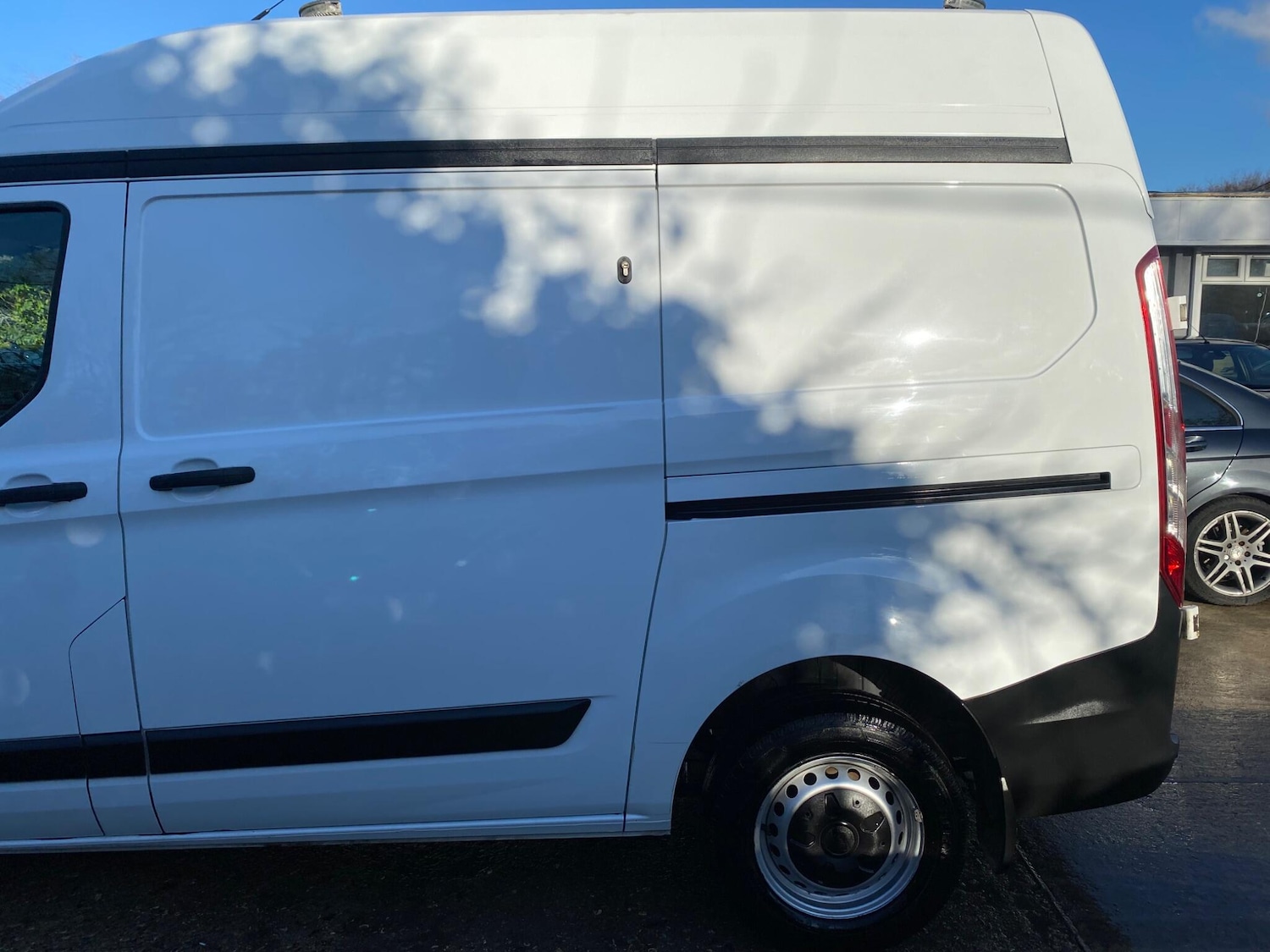 Used Ford Transit Custom 2020 for sale - 77440620: Photo 17