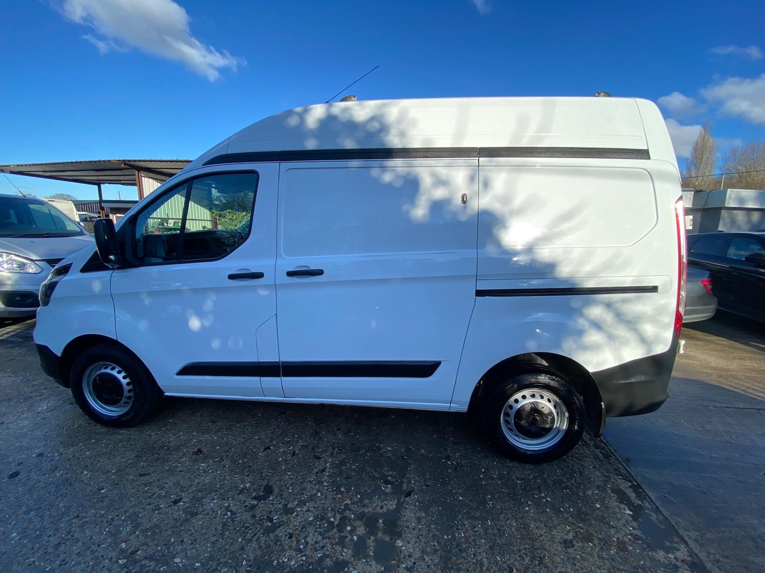 Used Ford Transit Custom 2020 for sale - 77440620: Photo 18