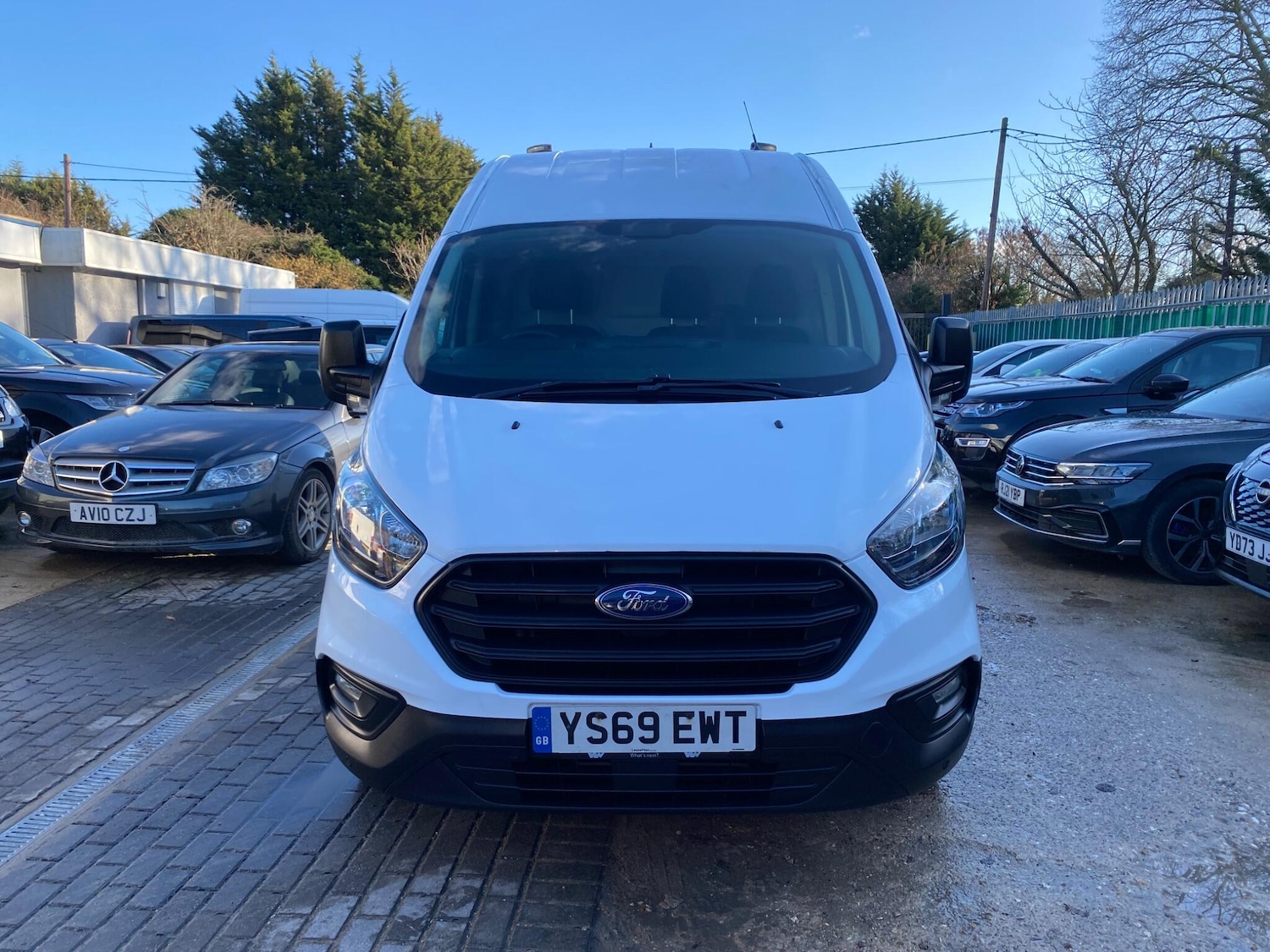 Used Ford Transit Custom 2020 for sale - 77440620: Photo 2
