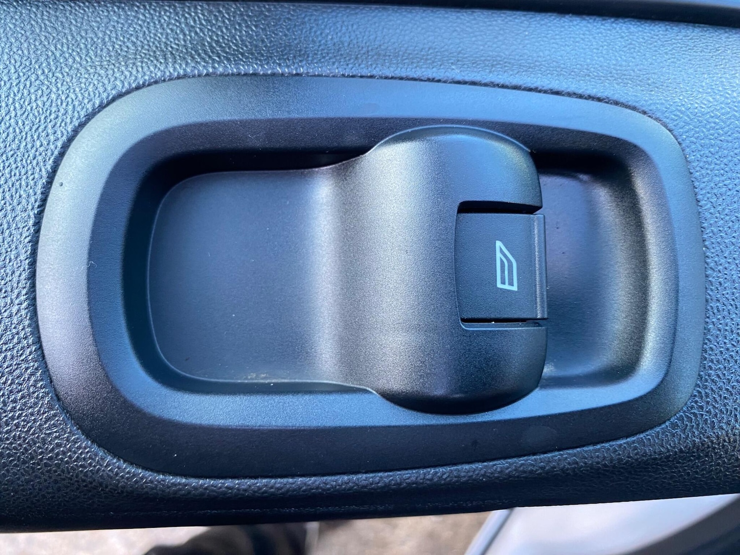 Used Ford Transit Custom 2020 for sale - 77440620: Photo 42