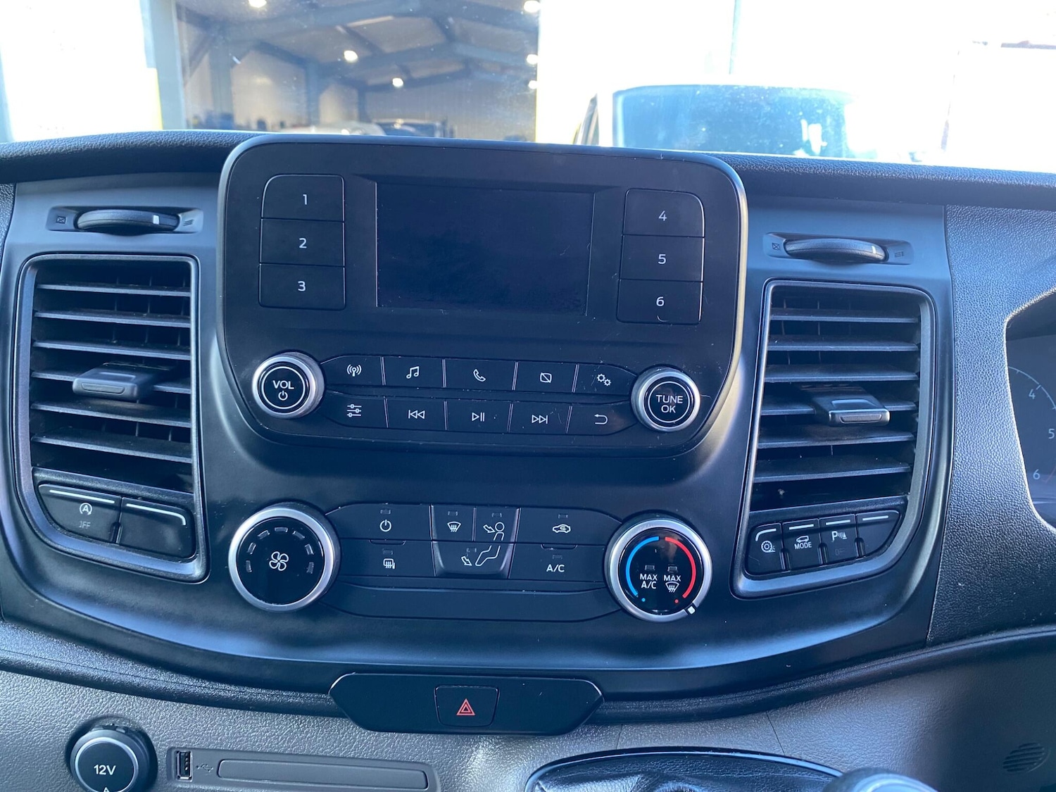 Used Ford Transit Custom 2020 for sale - 77440620: Photo 54