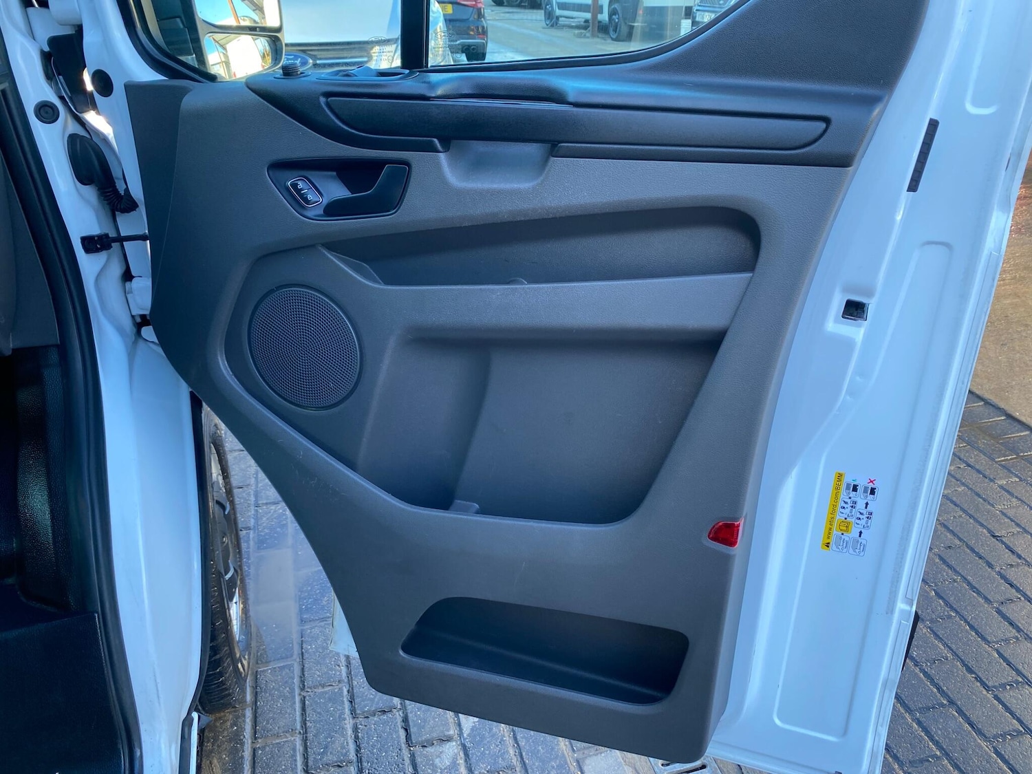 Used Ford Transit Custom 2020 for sale - 77440620: Photo 64