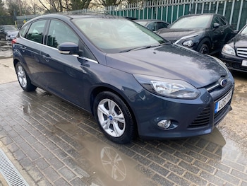 2012 (61) - 1.6 Zetec Powershift Euro 5 5dr