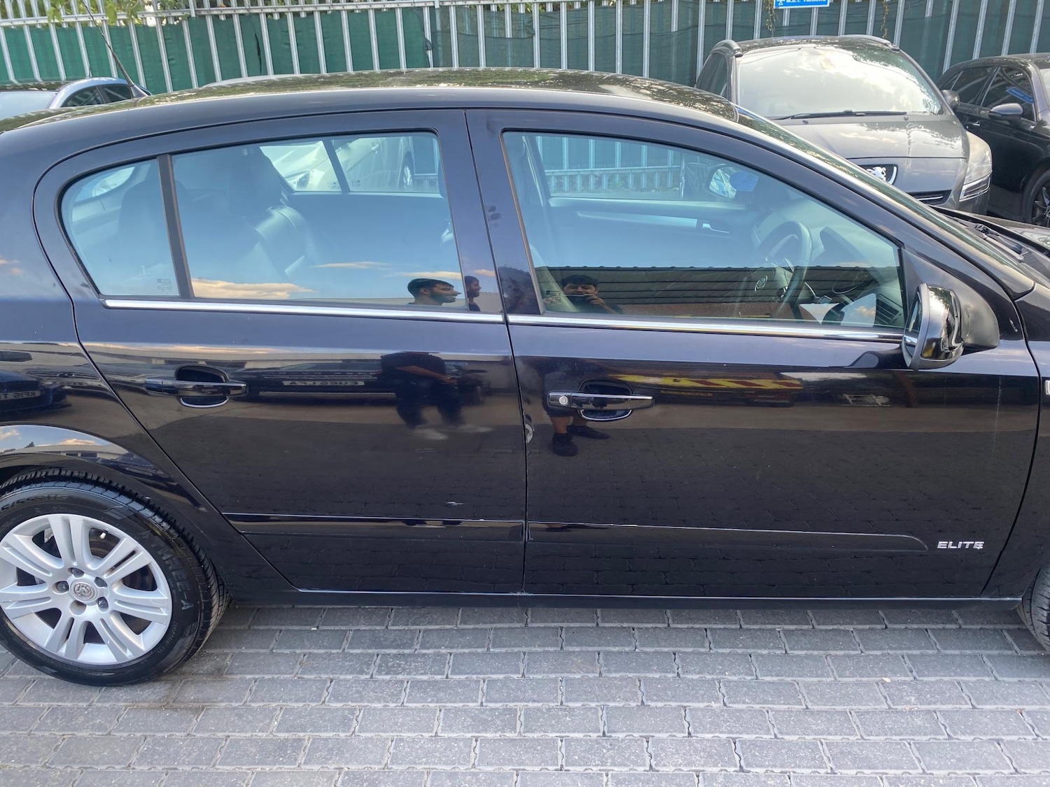 Vehicle 19